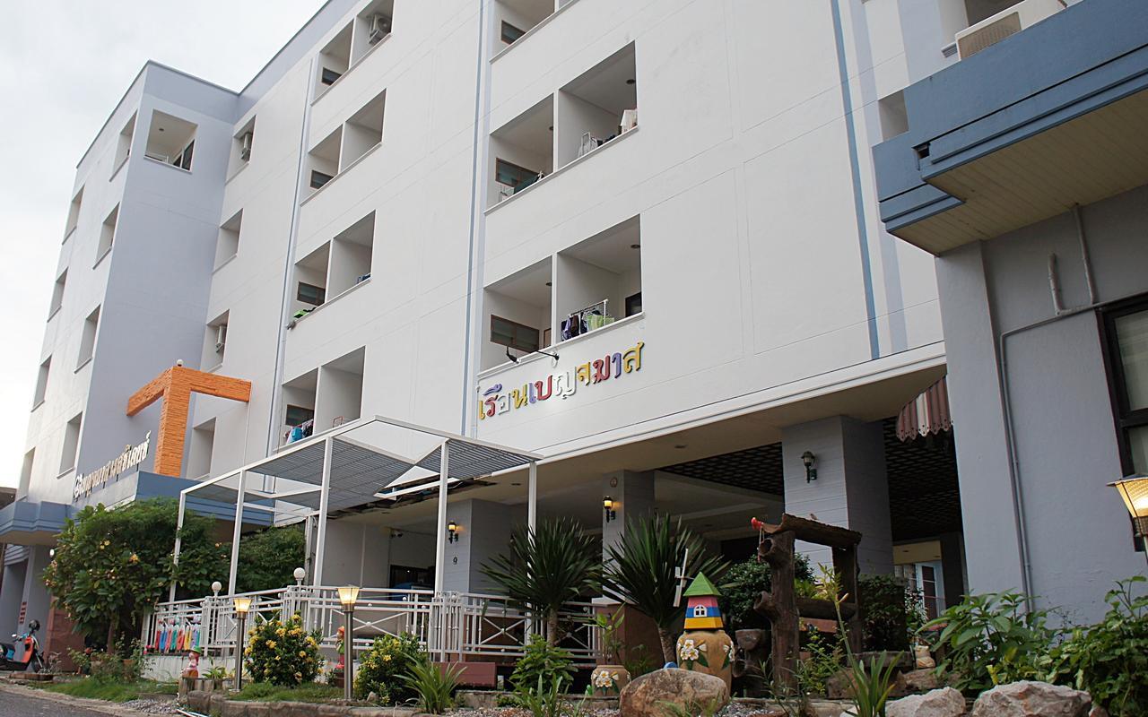 Benjamart Residence Hat Yai Exterior photo